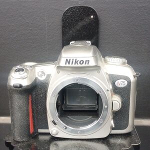Vintage Nikon N75 Film SLR Camera - UNTESTED